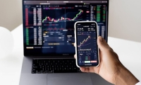 截至12月14日，全球最大黄金ETF——SPDR Gold Trust的黄金持仓为87767吨，较前一交易日减少029吨